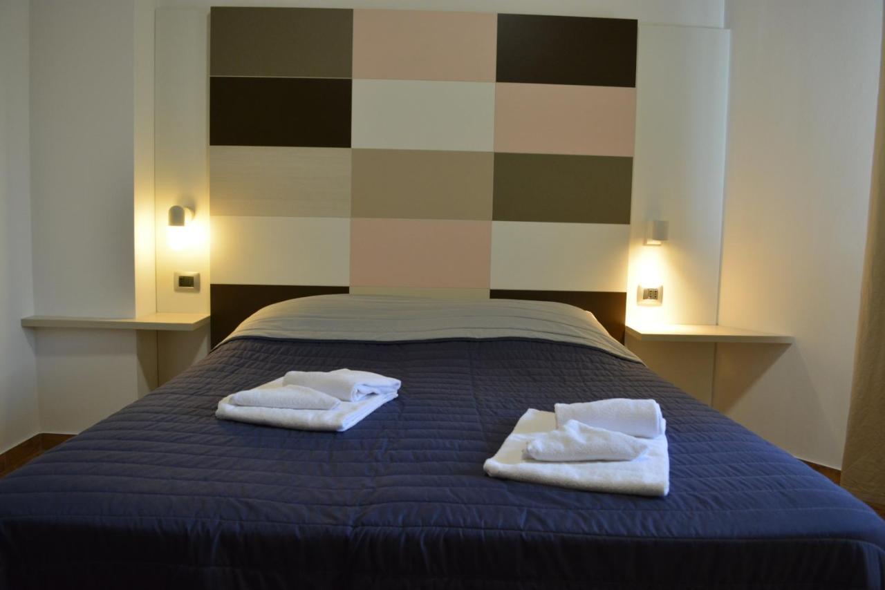 Master Hotel Castelvetro Piacentino 外观 照片